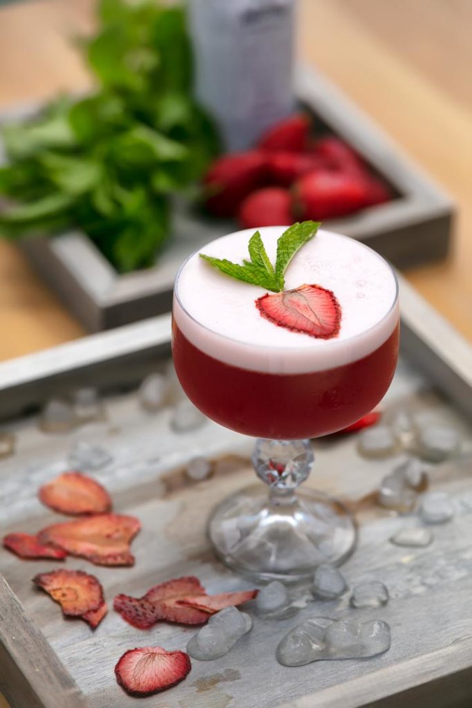 Imagen fotografia gastronomica coctel fresas